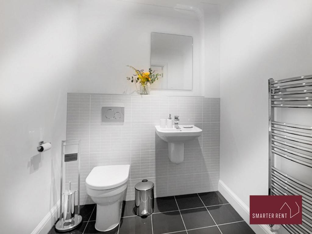Maidenhead, Leander - 3 Bedroom - Parking & Garden 外观 照片
