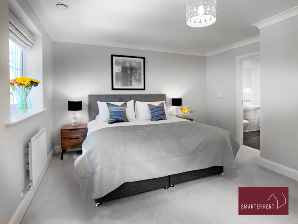 Maidenhead, Leander - 3 Bedroom - Parking & Garden 外观 照片
